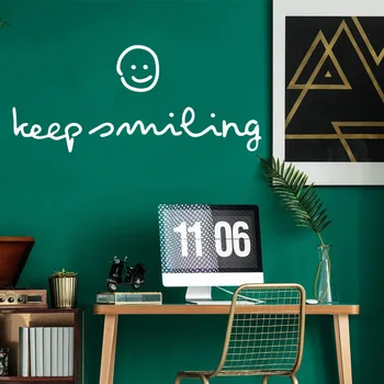 Tsitaat Keep Smiling Seina Kleebis Vinüül Art Home Decor Elutuba Laste Tuba Vinüül Decal Kleebised Muraux