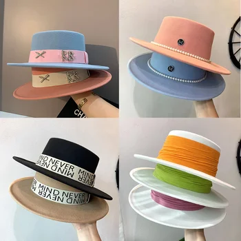 Uus Fedoras Naiste Müts Korter Top ühise Põllumajanduspoliitika prantsuse Elegantne Straw Hat Fedora Pearl Kett Müts Travel Beach Panama Müts Laia Ääreni Müts