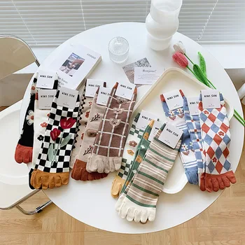 Viis Sõrme Naiste Sokid Loomade Cartoon Prindi Jaapani Kawaii Armas Sokid Vabaaja Ruuduline Harajuku Õie Retro Vintage Sokid Naistele